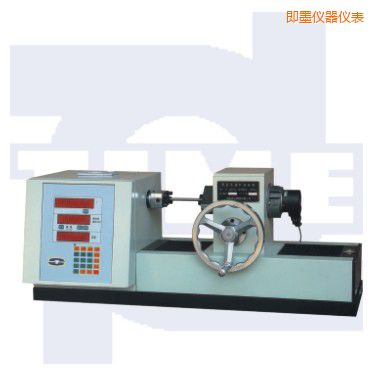 即墨數(shù)顯式扭轉(zhuǎn)試驗(yàn)機(jī)該試驗(yàn)機(jī)