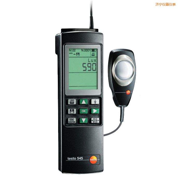 ��(j��)���նȃx