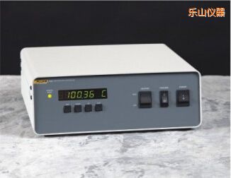 樂山Rosemount 設(shè)計恒溫槽的控制器