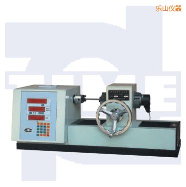 樂山數(shù)顯式扭轉(zhuǎn)試驗(yàn)機(jī)該試驗(yàn)機(jī)