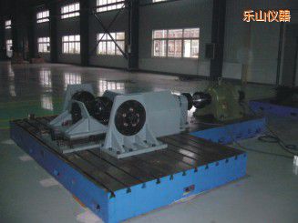 樂山微機(jī)控制驅(qū)動橋總成扭轉(zhuǎn)試驗機(jī)