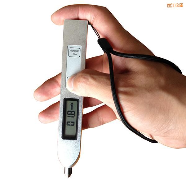 �����y��x